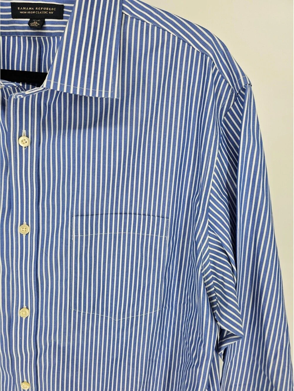 Banana Republic Mens Sz XL Long Sleeve Button Up Dress Shirt Light Blue White